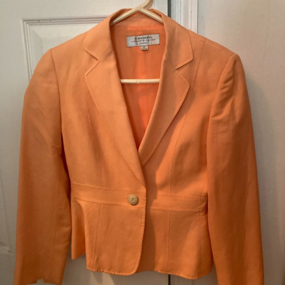 Peach Tahari Linen Suit Jacket